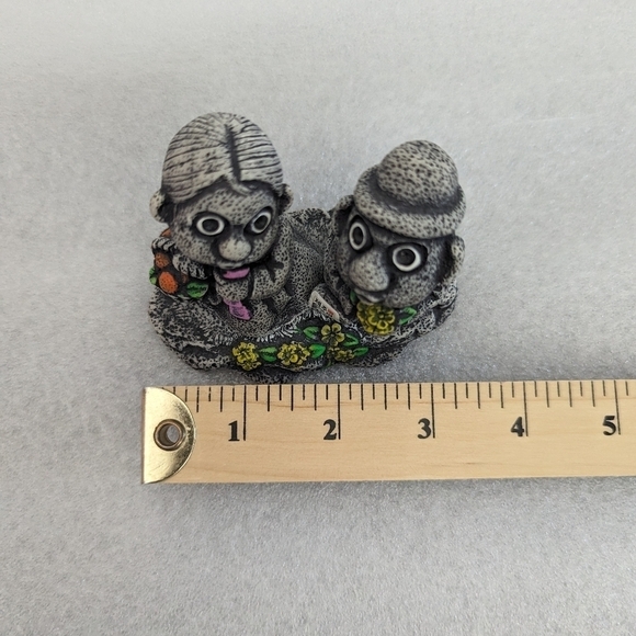 Jeju ISLAND Hareubang Stone Basalt Miniature Statues Speckled  flowers Korean - Picture 7 of 7